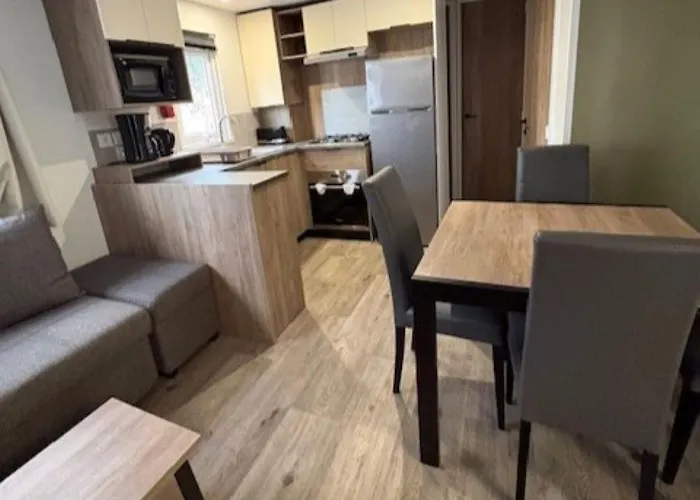 Appartement La 4 étoiles à Emplacement 52 3ch 1sdb 6 Personnes